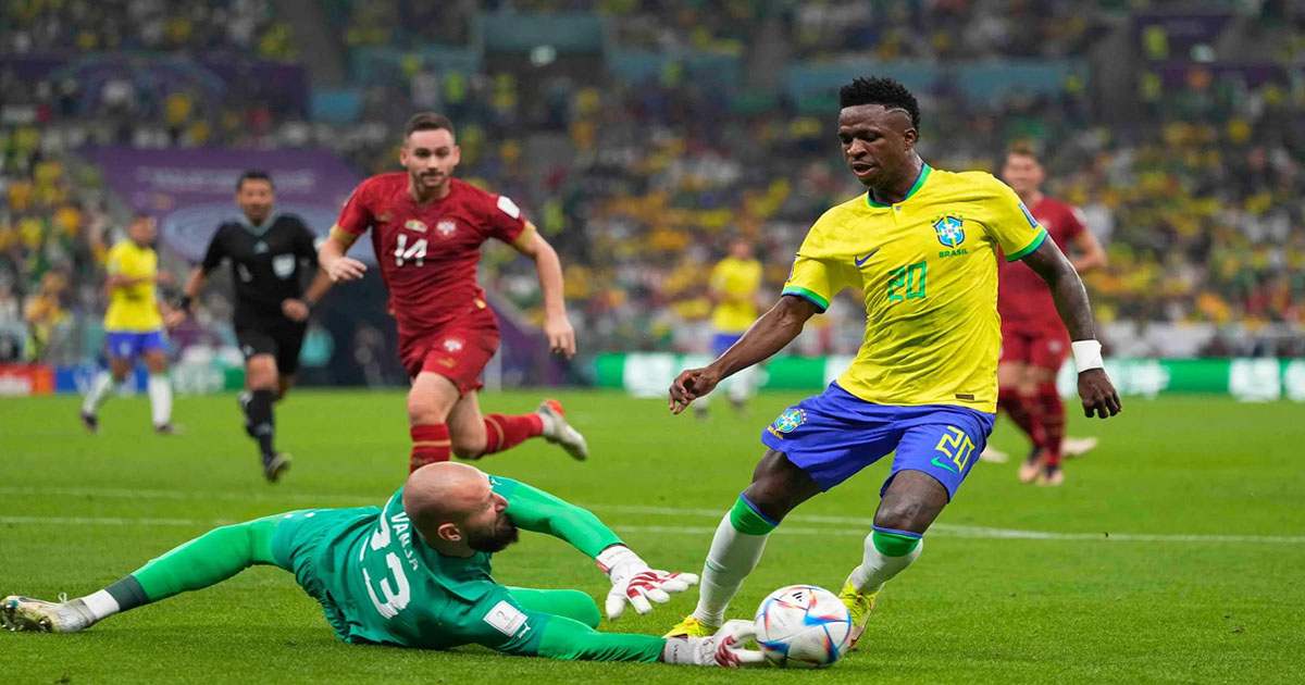 Dàn sao Brazil sẽ vượt khó tại Bolivia